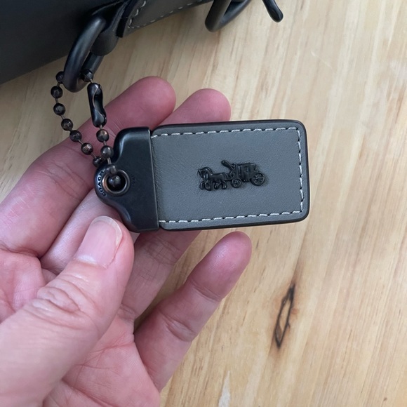 Coach 1941 Saddle Bag 23 - Picture 4 of 14